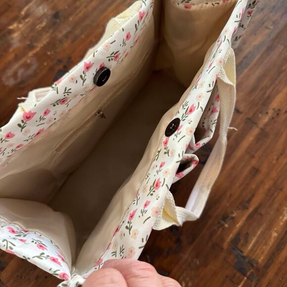 Floral Bag Purse Handles Little Flowers Pockets - Picture 3 of 6